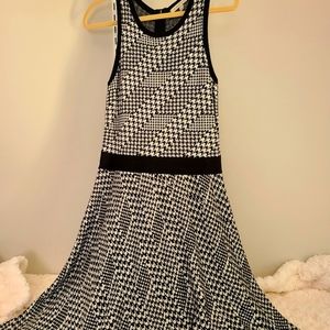 41 Hawthorn - herringbone, black white sleeveless, sweater knit dress. Size S
